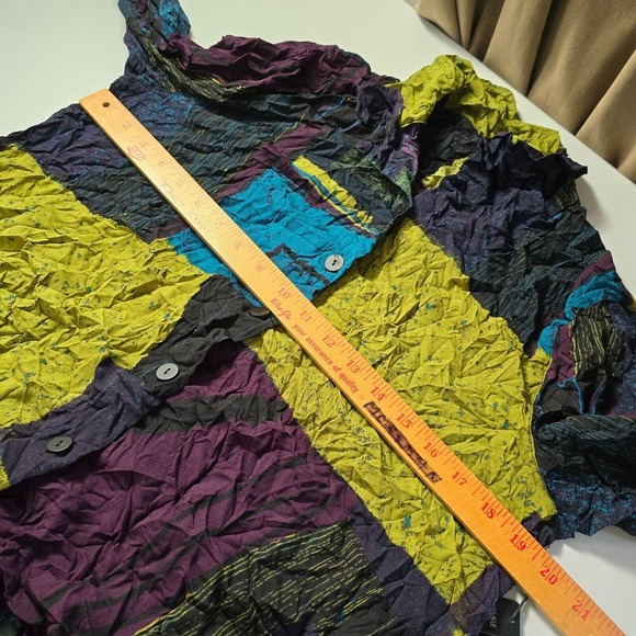 Liv by Habitat Top Womens Medium Colorful Crinkle Button Up Art To Wear - Picture 11 of 14